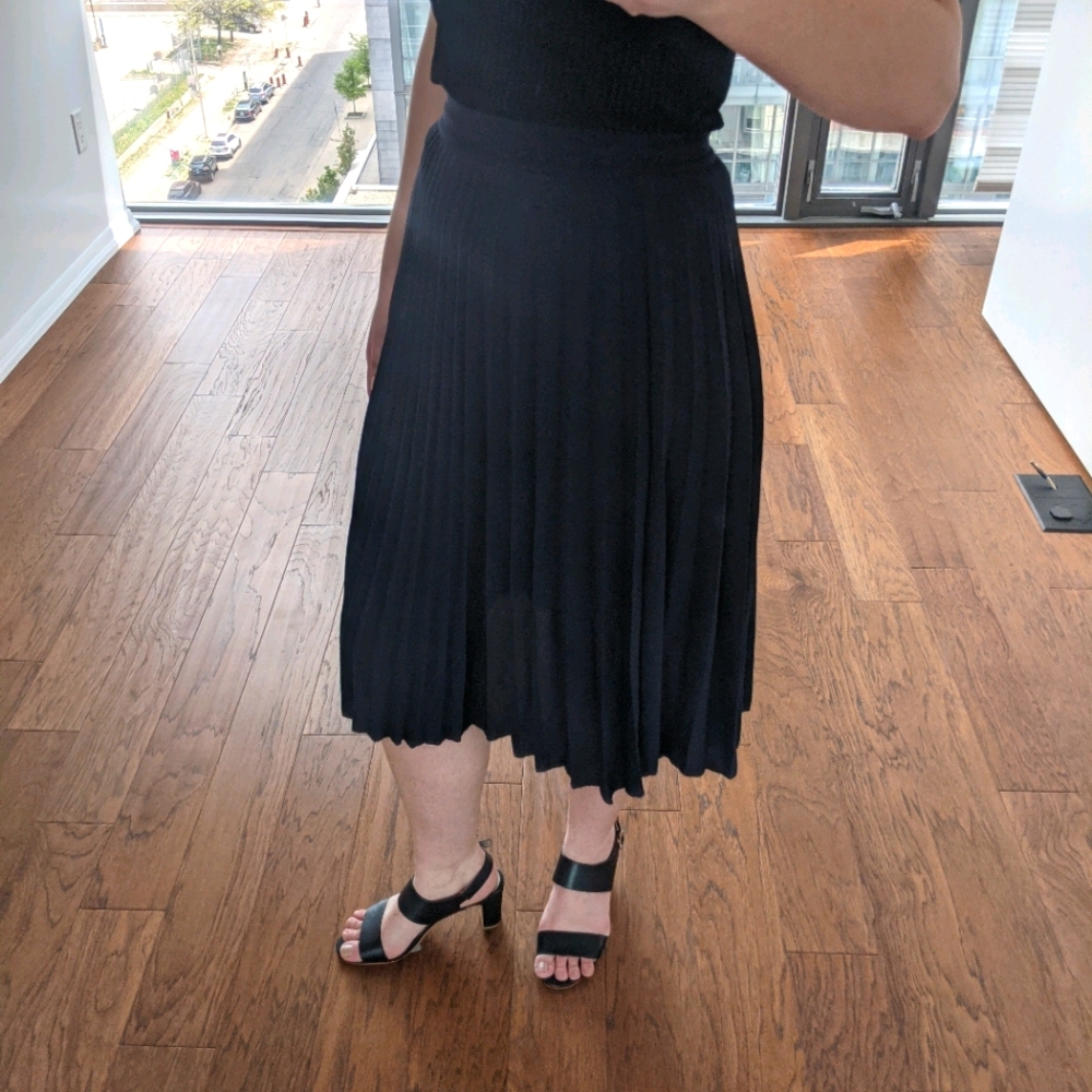 H&M Midi Skirt